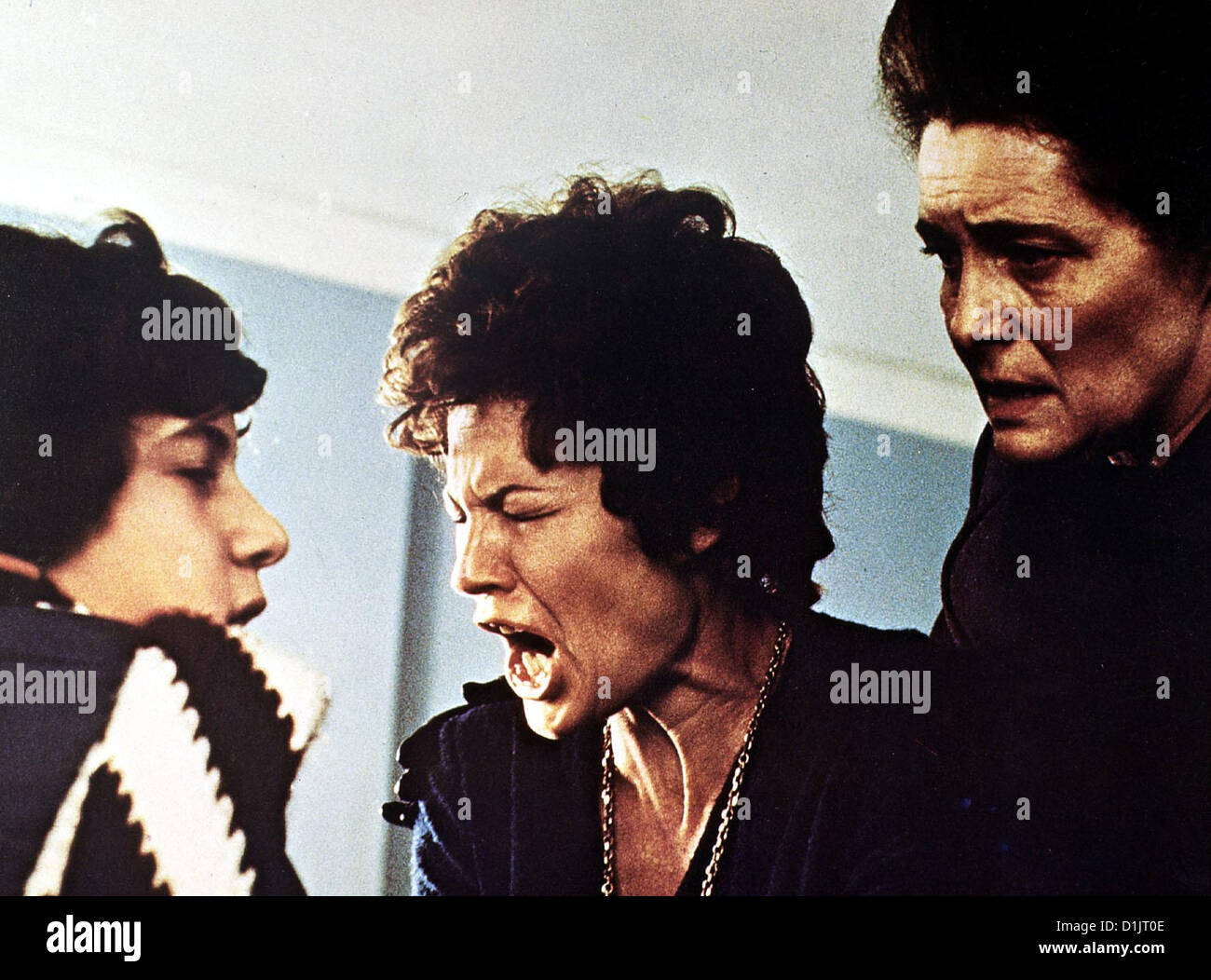 Und Die Rabenmutter Baxter Baxter Roger (Scott Jacoby), Mme Baxter (Lynn Carlin), Dr Clemm (Patricia Neal) als die Ehe der Banque D'Images