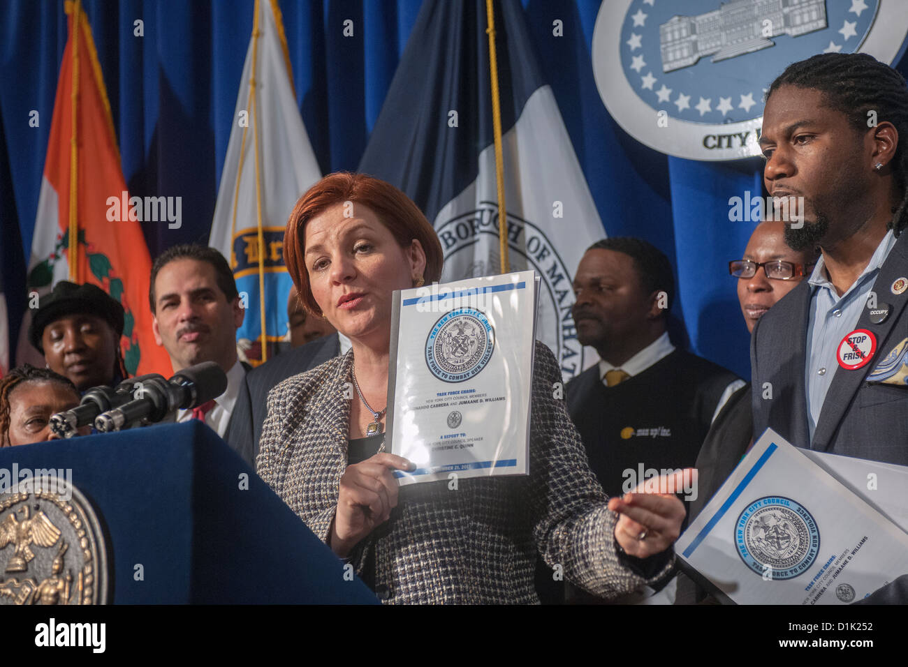 Le président du conseil de ville Christine Quinn lors d'une conférence de presse contre la violence Banque D'Images