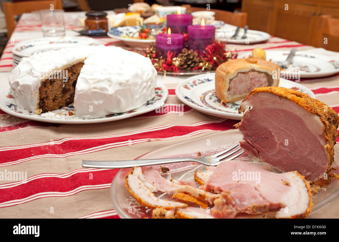 Les aliments sur la table de Noël Banque D'Images