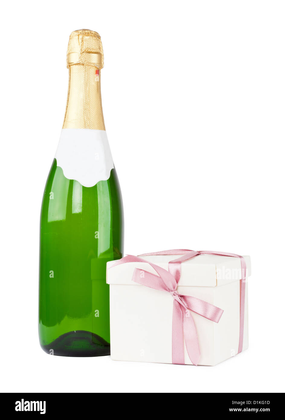 Bouteille de champagne avec cadeau de Noël fort isolated on white Banque D'Images