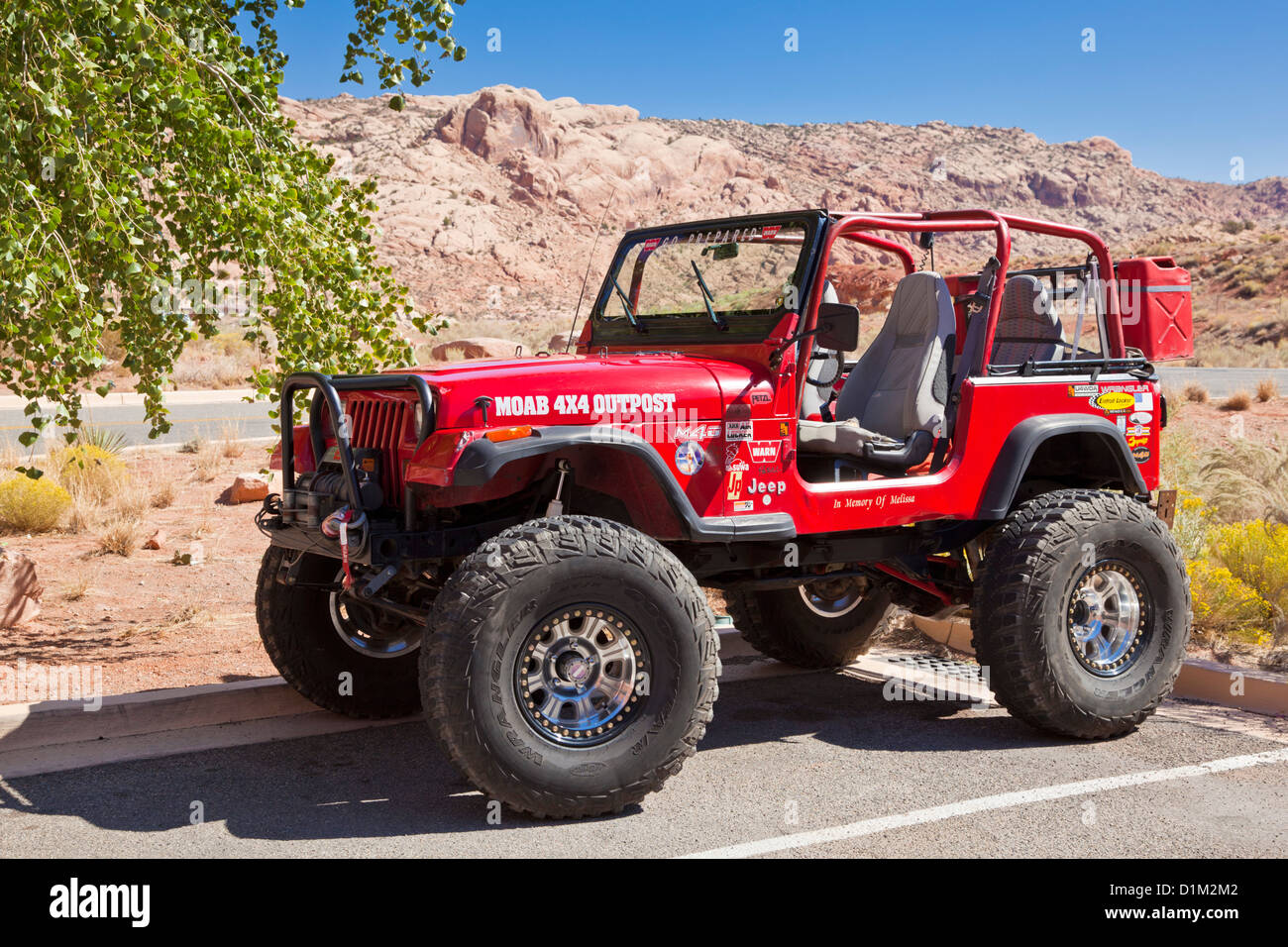 Moab Utah modifié Jeep rouge à Moab Utah États-Unis d'Amérique États-Unis États-Unis Banque D'Images