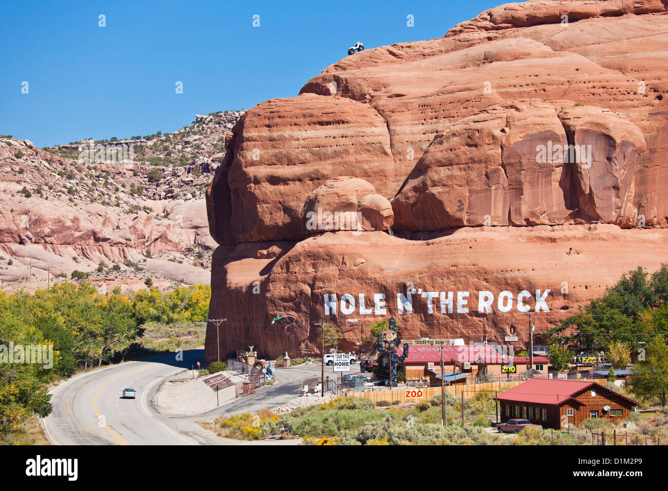 Trou n' le rock americana attraction touristique en bordure de la boutique de souvenirs en dehors de Moab Utah United States of America USA US Banque D'Images