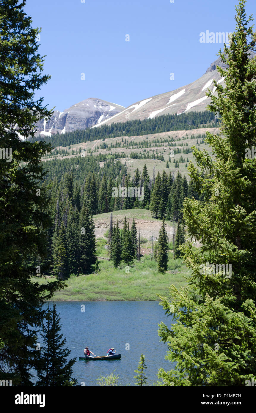 Camping Lac Molas haut au-dessus de la ville de Silverton Colorado dans les montagnes de San Juan Banque D'Images