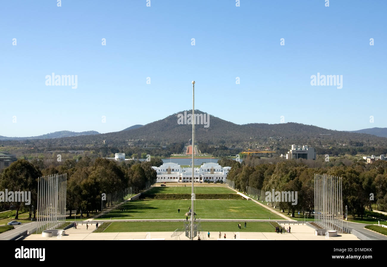 Une vue de Old Parliament House, avec Mt Ainslie en arrière-plan, Canberra, Australie Banque D'Images