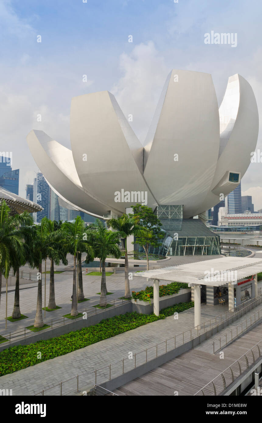Musée ArtScience sur la promenade de Marina Bay, Singapour Banque D'Images
