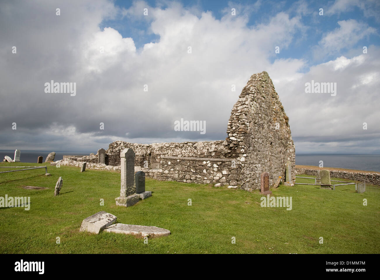 Trumpan Church ; île de Skye, Écosse, Royaume-Uni Banque D'Images