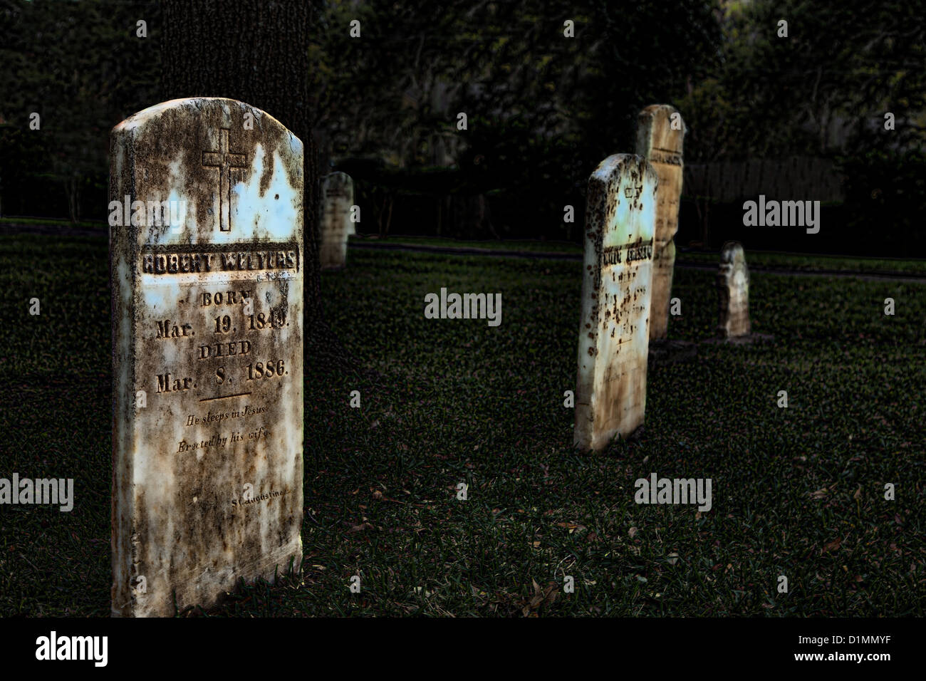 Pierres tombales dans la Mission de Nombre de Dios, cimetière St Augustine en Floride Banque D'Images