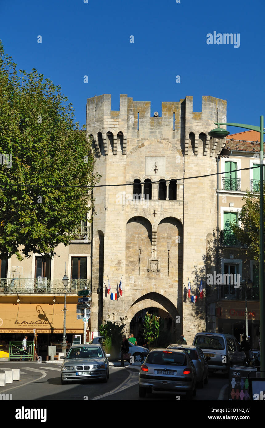 Porte de la Saunerie ou porte médiévale dans les remparts de la ville ou les remparts de la vieille ville Manosque Alpes-de-haute-Provence Provence Provence France Banque D'Images