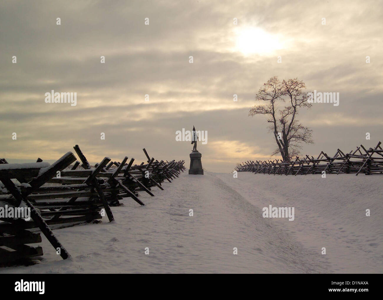 Champ de bataille National d'Antietam Maryland matin neigeux à Bloody Lane Banque D'Images