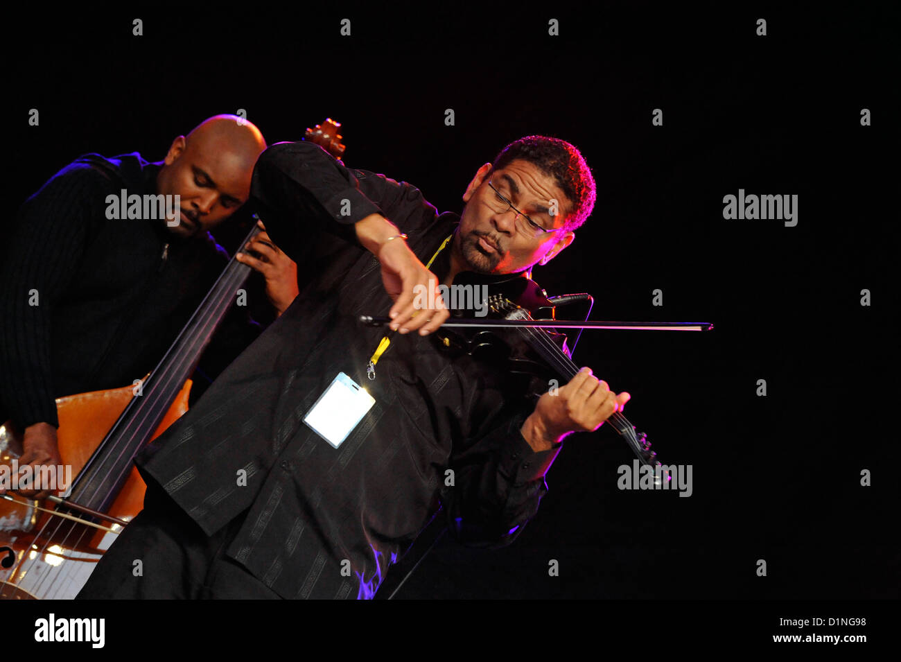 Groupe de jazz contemporain effectue à Stockholm Jazz Festival. Le chef est Courtney Pine, multi-instrumentiste britannique. Banque D'Images