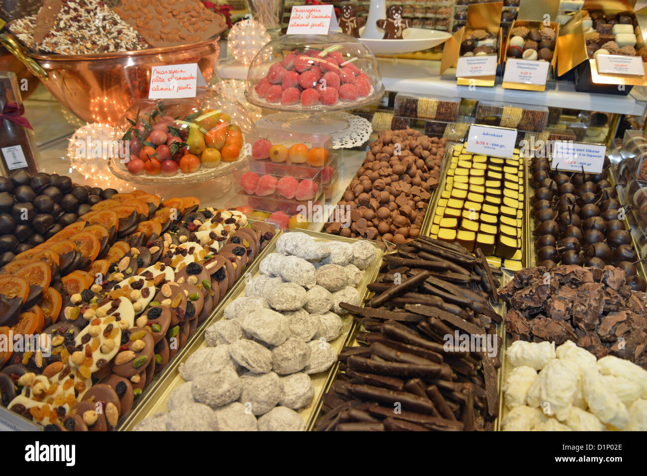 Brugge chocolate Banque de photographies et d'images à haute résolution -  Alamy