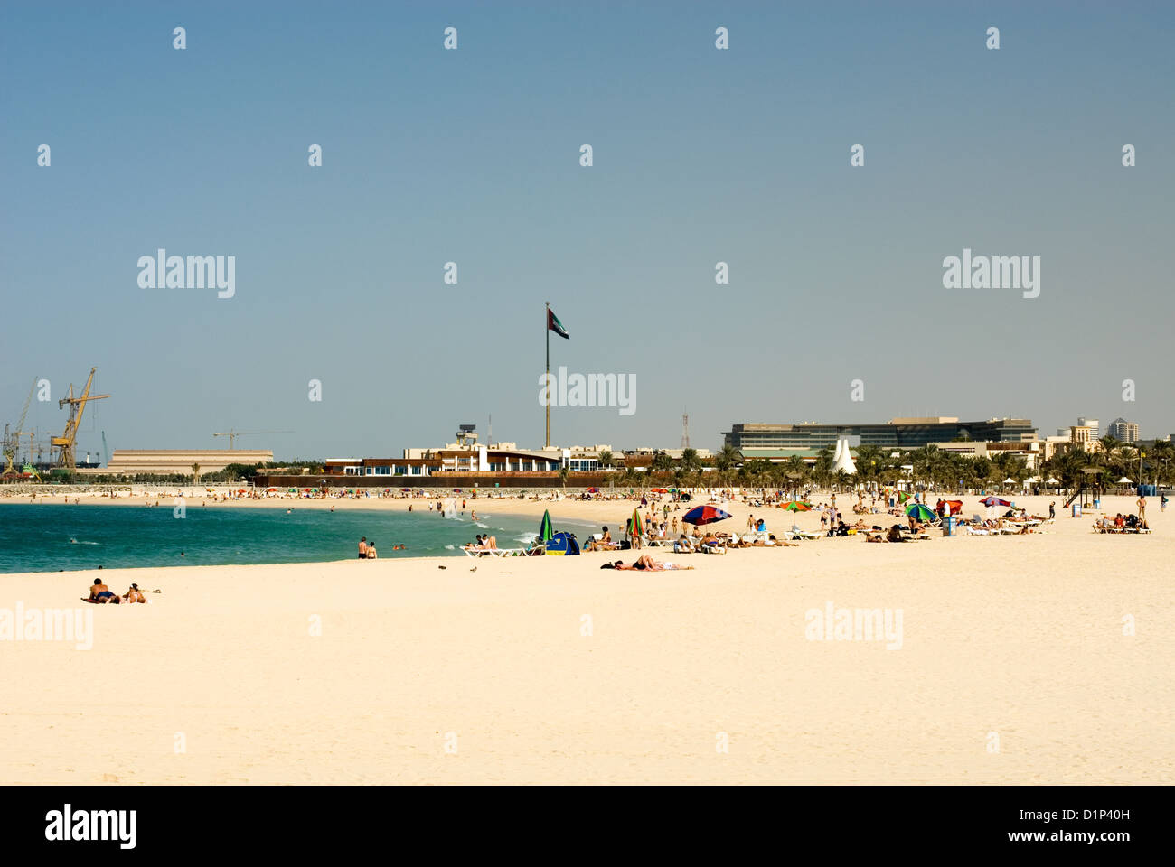 La plage sur la plage de Jumeirah, Dubaï Banque D'Images