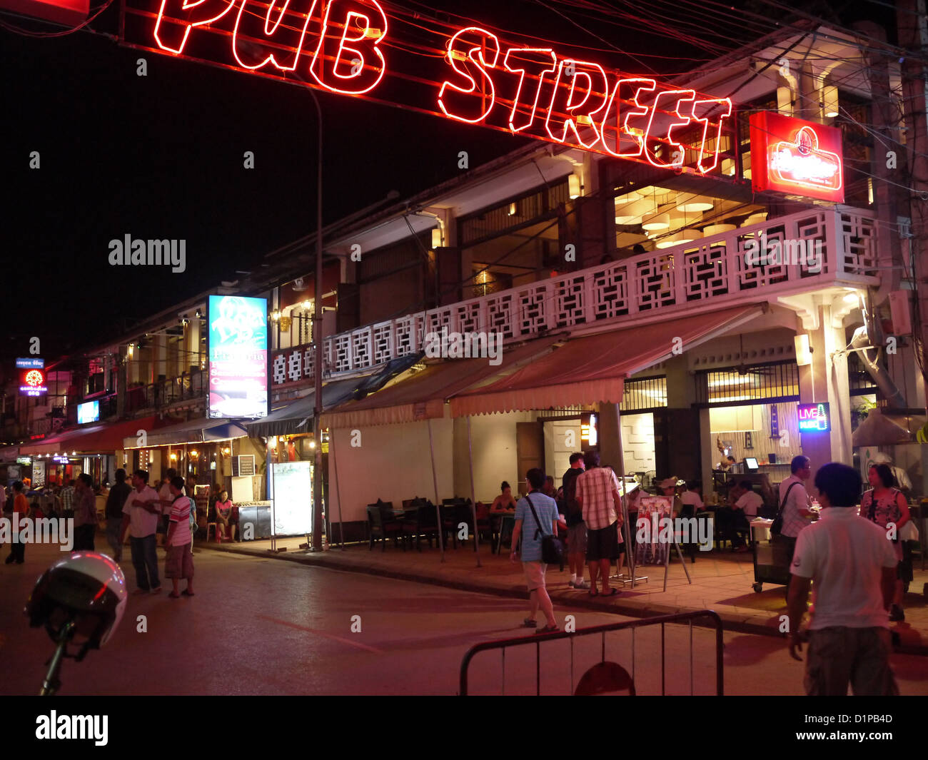 Pub street siem reap Cambodge Banque D'Images