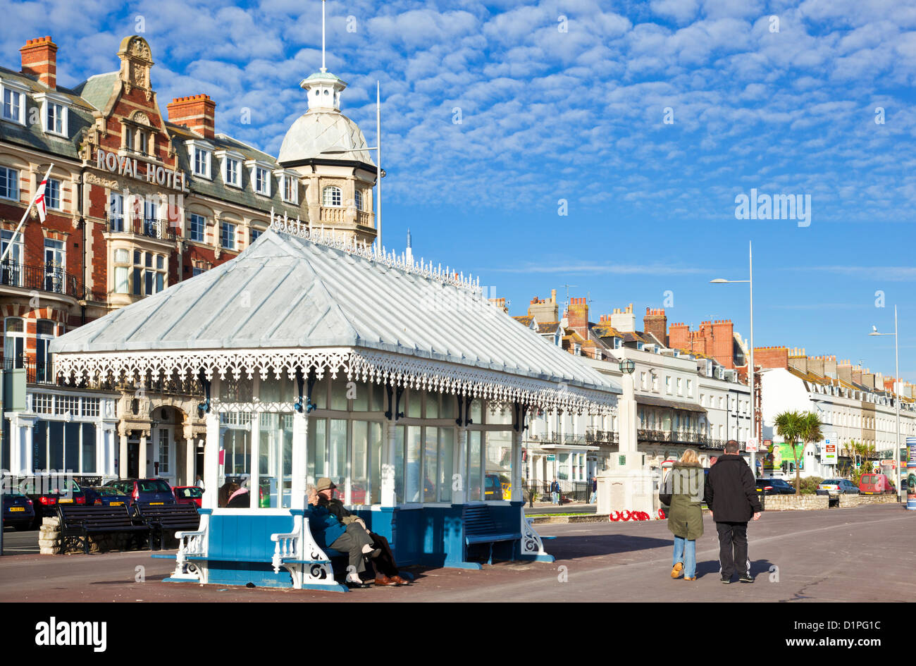 Abris victorien classé sur la promenade de front de mer Esplanade géorgienne à Weymouth Dorset England UK GB EU Europe Banque D'Images