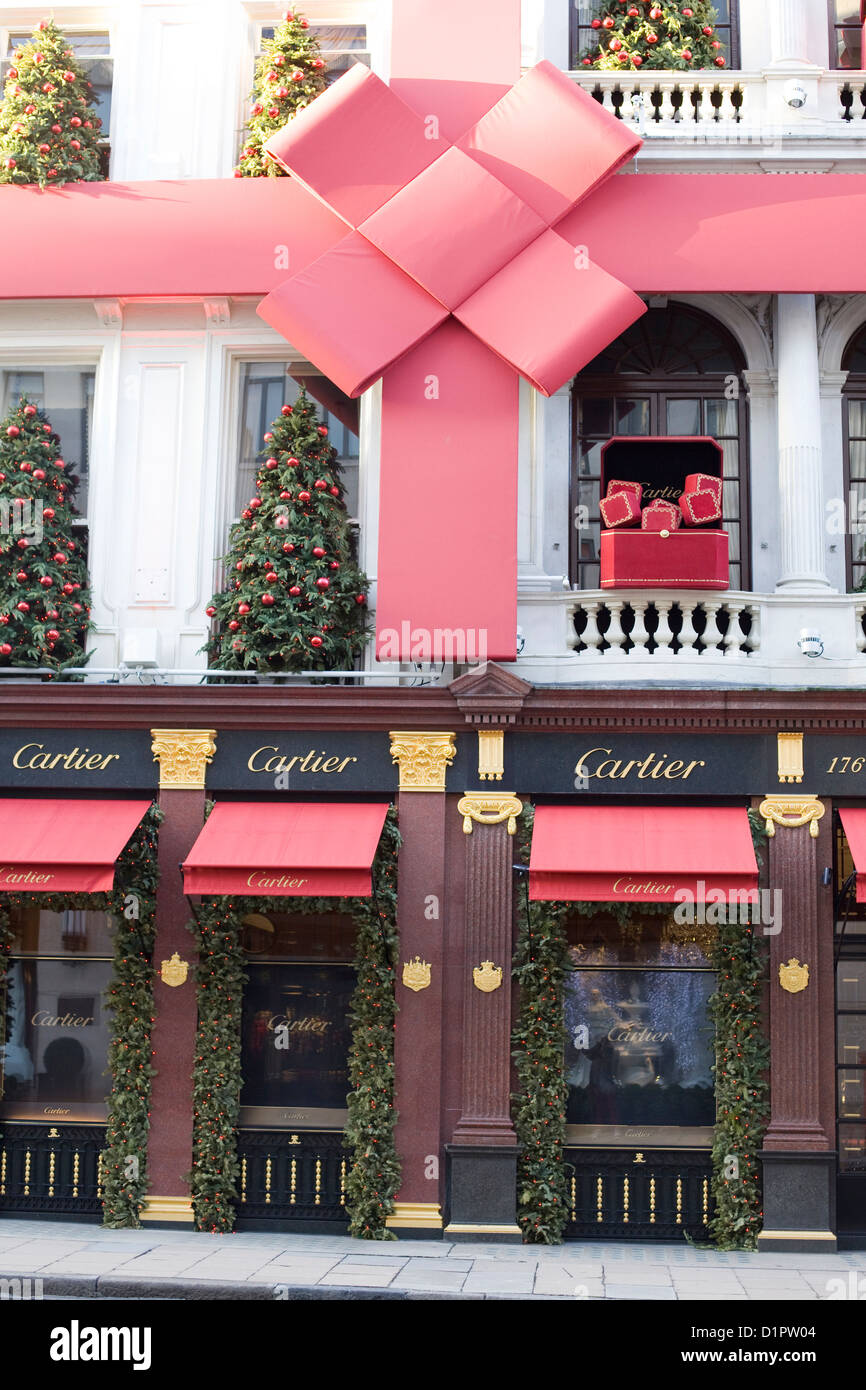 Cartier shop front christmas decorations Banque de photographies et  d'images à haute résolution - Alamy
