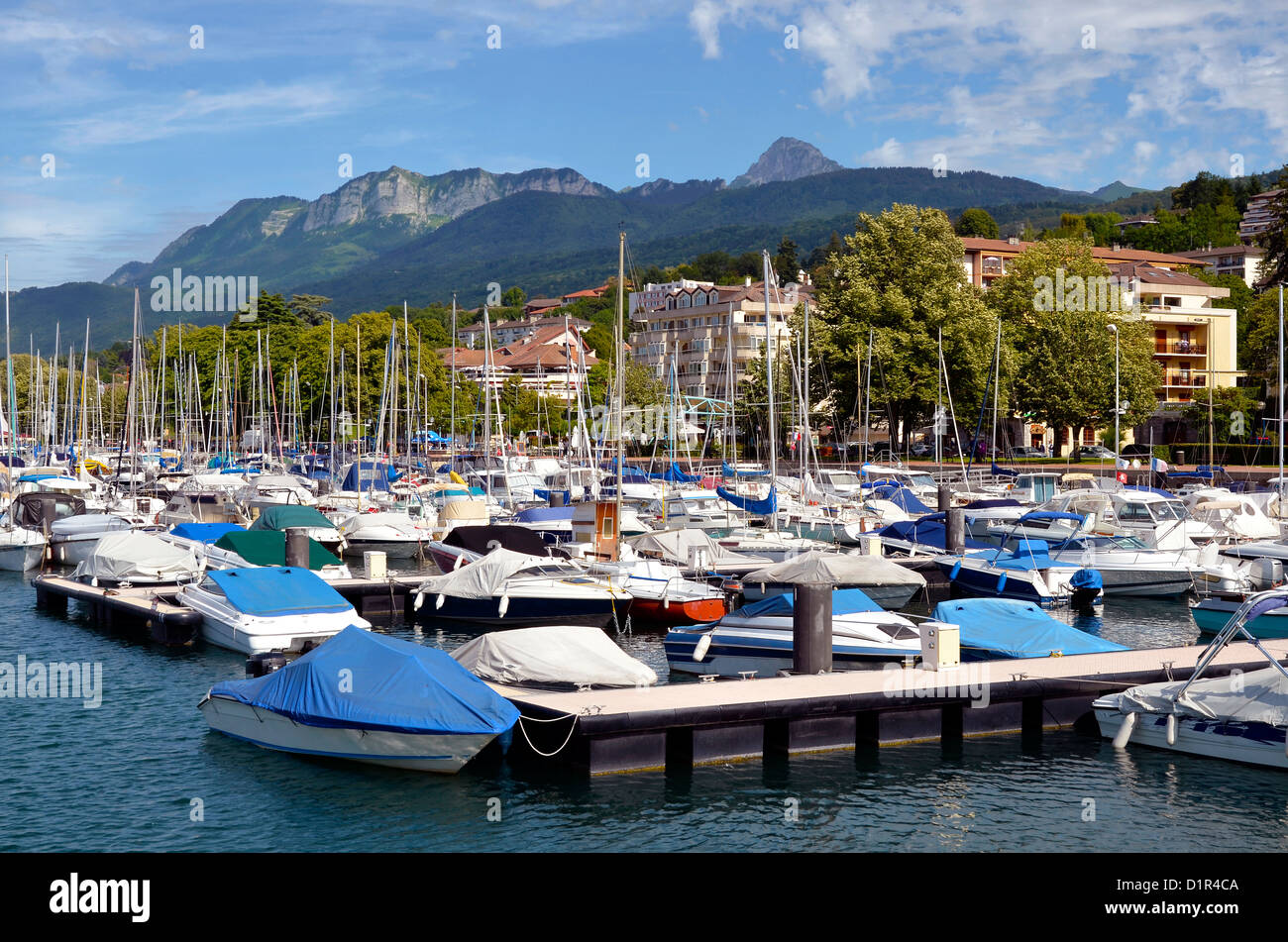 Port de Evian-les-Bains sur les rives du lac Léman à l'est de la France, située dans le département de la Haute-Savoie et la région Rhône-Al Banque D'Images