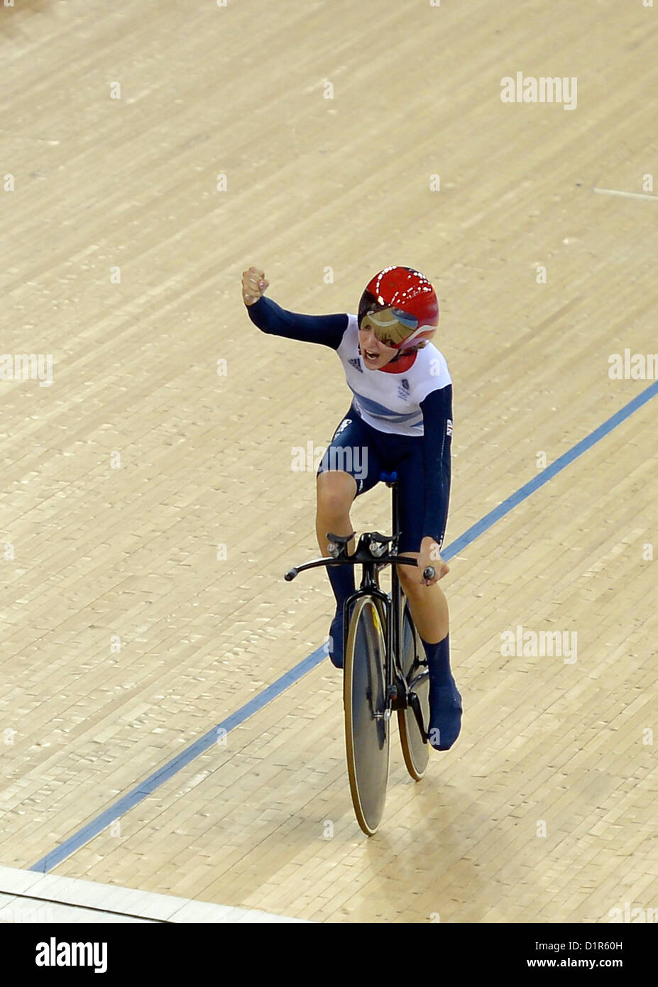 Laura Trott (GBR, Grande-Bretagne) célèbre. Le cyclisme sur piste Banque D'Images