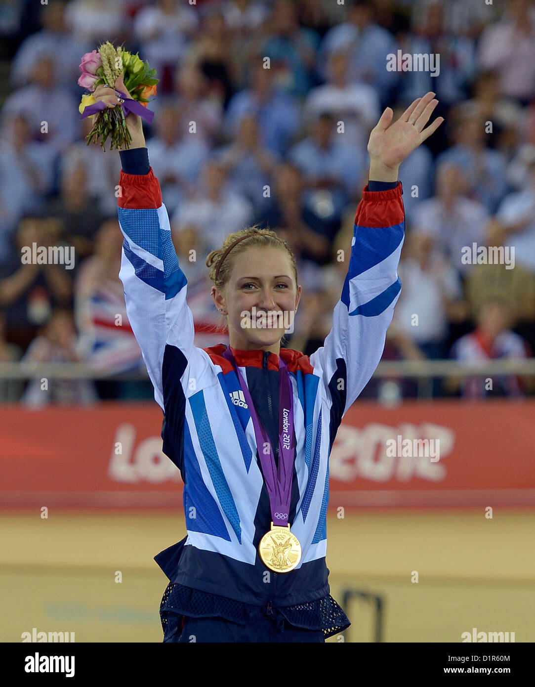 Laura Trott (GBR, Grande-Bretagne) avec sa médaille d'or. Le cyclisme sur piste Banque D'Images