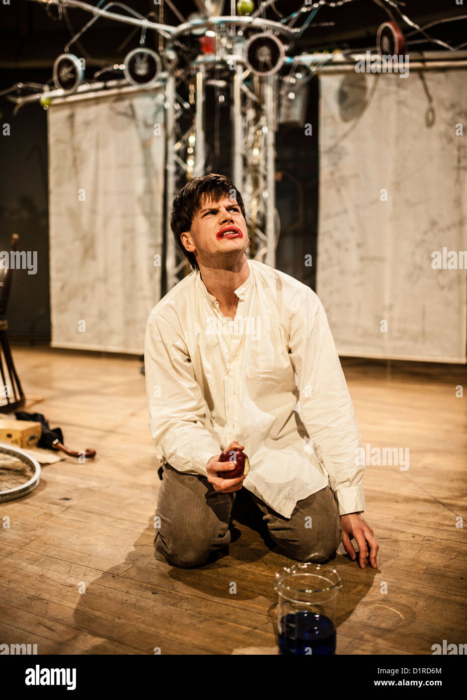 "Pour tuer une Machine' une nouvelle pièce sur la vie de code en temps de guerre et pionnier de l'intelligence artificielle Alan Turing. Déc 2012 Banque D'Images