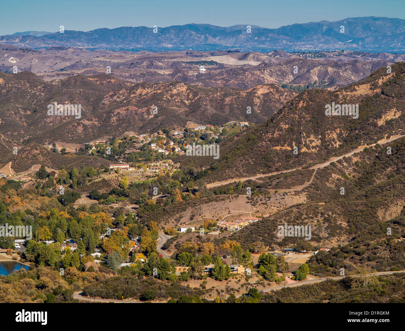 CALABASAS, Californie, USA - Santa Monica Mountains National Recreation Area, vu de Mulholland Highway, près de Kanaan Road. Banque D'Images