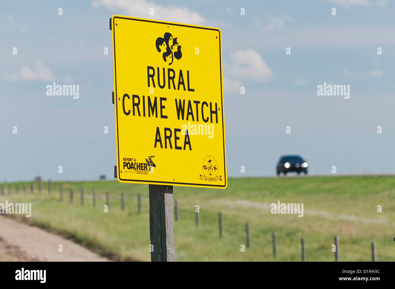Un Rural Crime Watch sign, Alberta, Canada. Banque D'Images