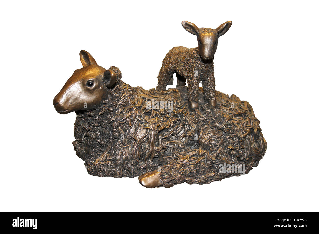 Résine Bronze Sculpture d'une brebis sur un agneau Banque D'Images