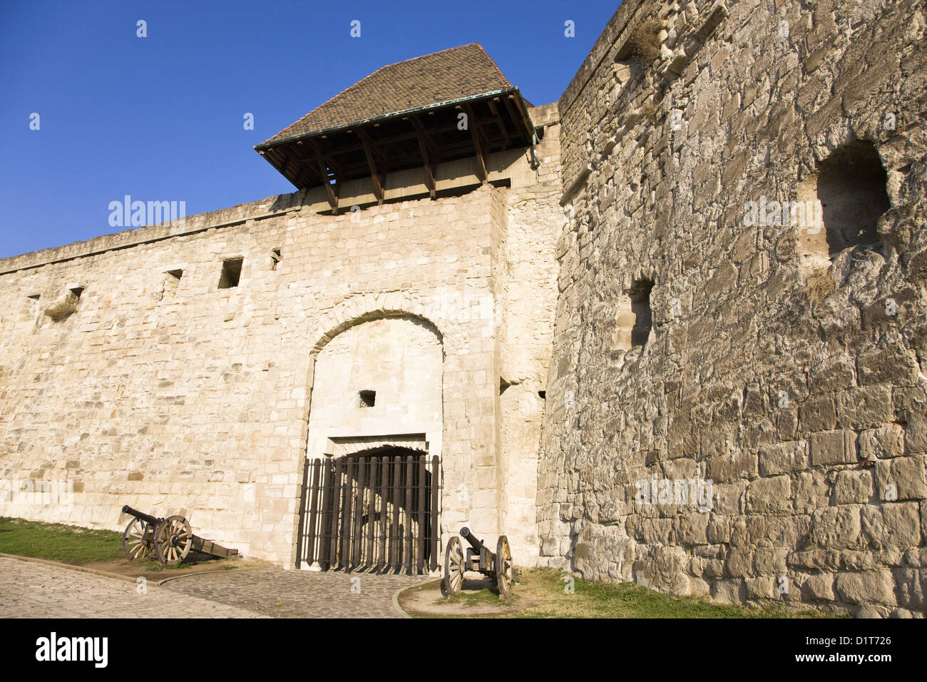 Château d''Eger est une importante fortification contre les invasions de l'Empire ottoman ou l'armée mongole. L'Europe, la Hongrie Banque D'Images