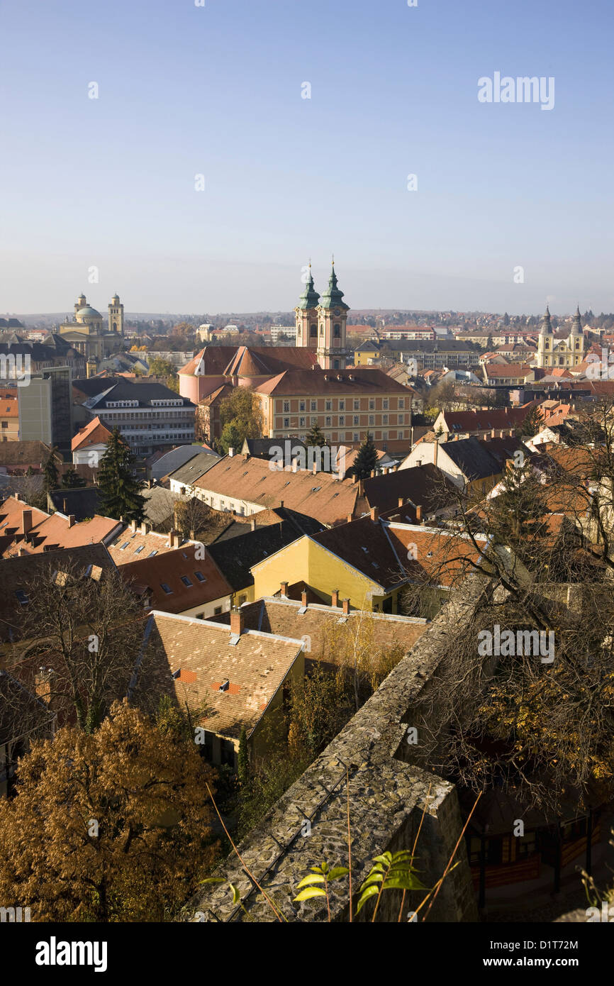 Château d''Eger est une importante fortification contre les invasions de l'Empire ottoman ou l'armée mongole. L'Europe, la Hongrie Banque D'Images