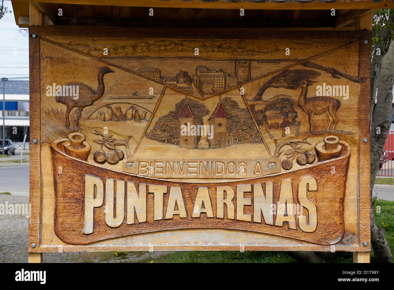 Panneau de bienvenue à l'entrée de Punta Arenas, en Patagonie, au Chili Banque D'Images