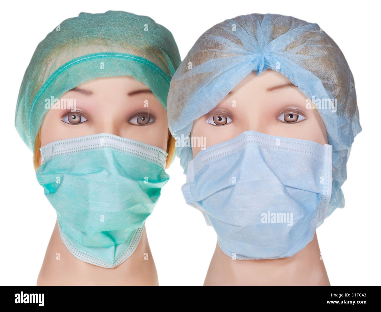 Mannequin femme médecin chefs portant surgical cap textile et masque de protection médicale isolé sur fond blanc Banque D'Images