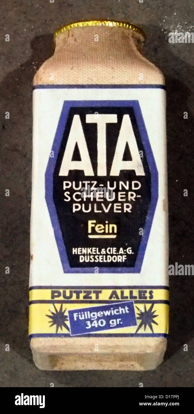 Les produits ménagers, ATA putz- und scheuer-pulver, Fein Banque D'Images