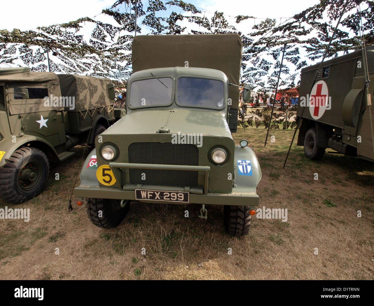 La guerre et la paix montrent....15cwt Bedford MW Banque D'Images