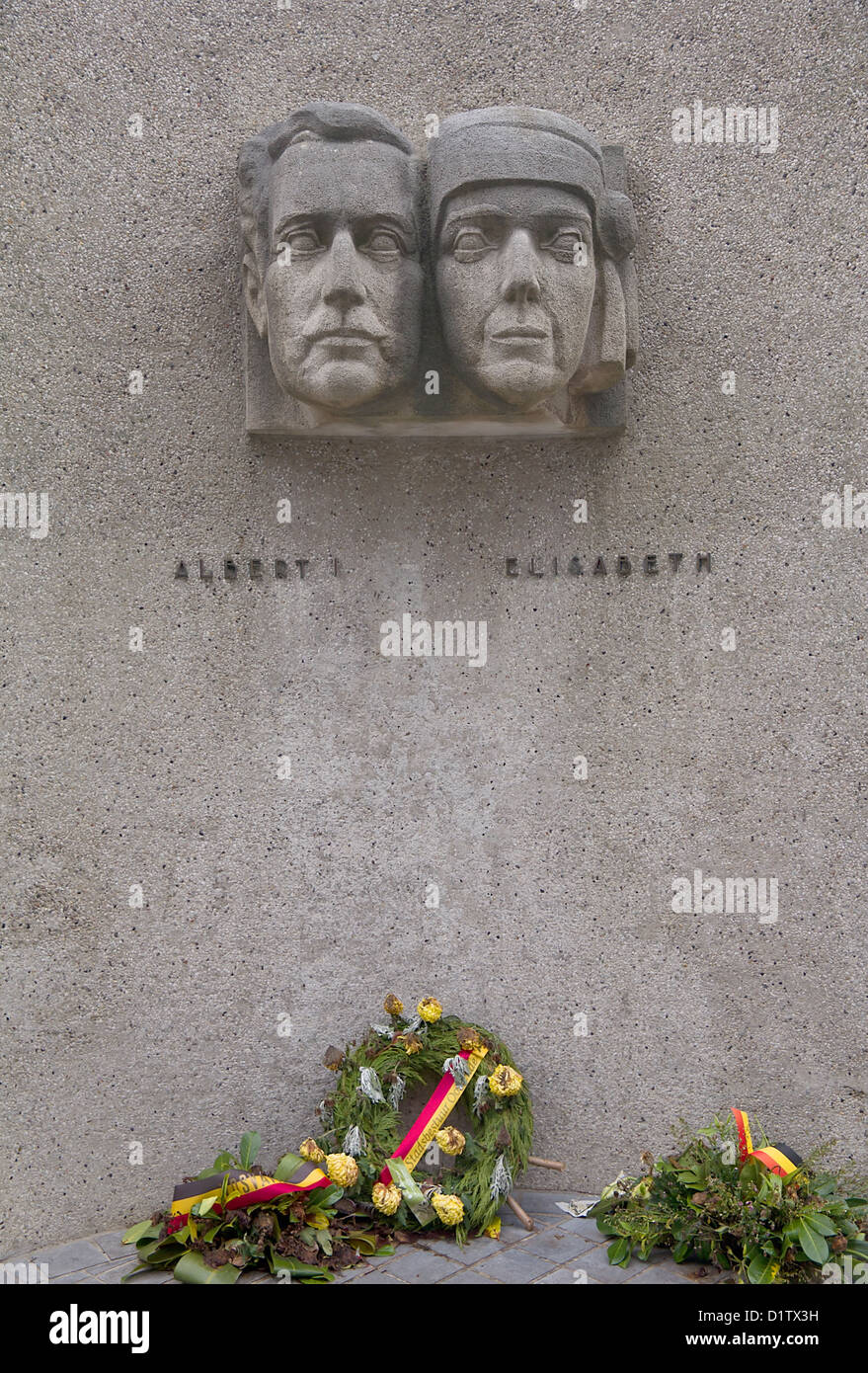 Monument pour le Roi Albert I et de la Reine Elisabeth Gabriele Valerie Marie (partie de mémorial de la Première Guerre mondiale). Ostende, Flandre occidentale, Banque D'Images