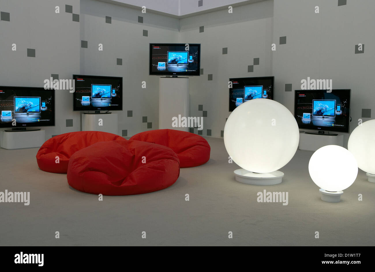 Berlin, Allemagne, écrans plats Toshiba présente à l'IFA 2009 Banque D'Images