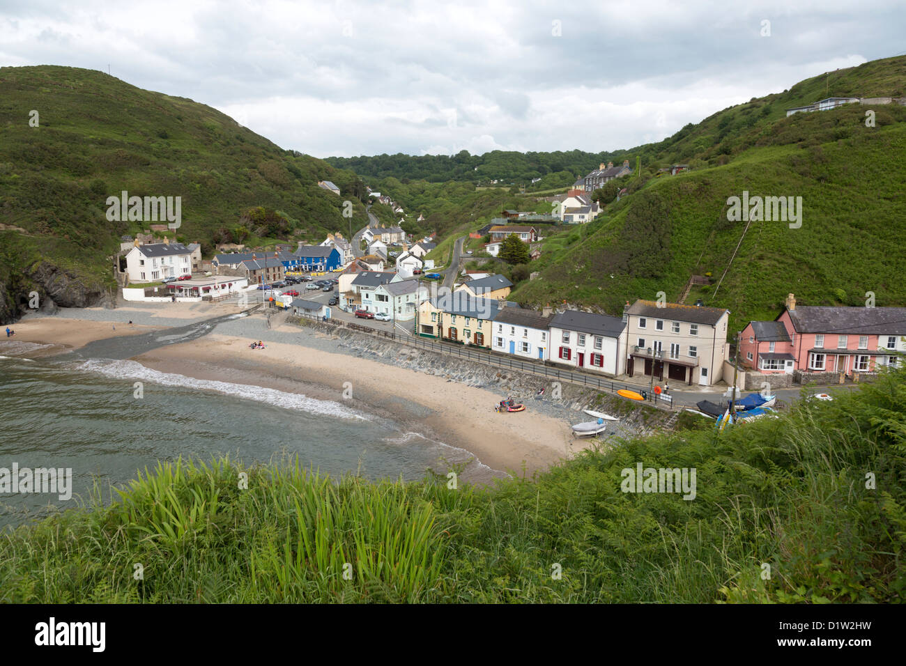 Llangrannog la baie Cardigan autour du village Banque D'Images