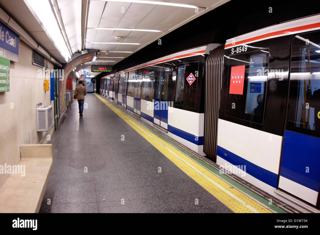 La station de métro de Madrid Espagne train transports En métro Banque D'Images