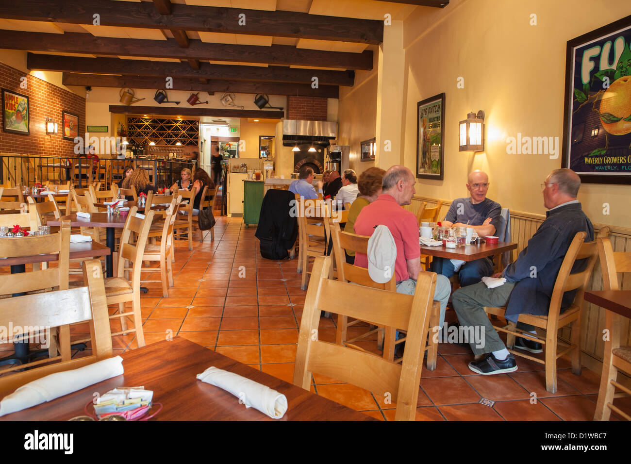 Intérieur de Tupelo Junction Cafe, Santa Barbara, Californie, États-Unis d'Amérique Banque D'Images