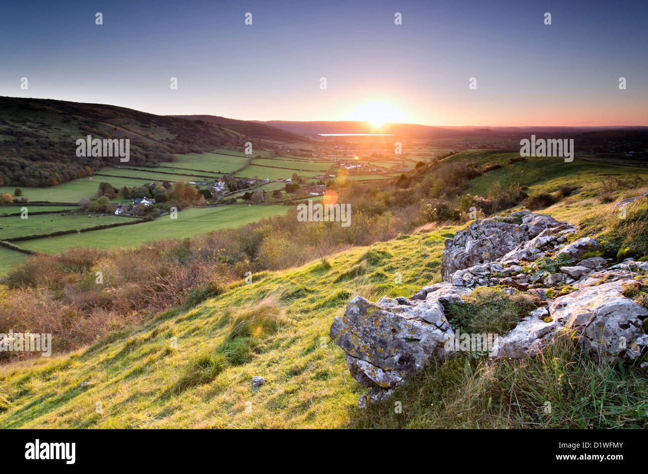 L'Évêque Compton et vacille vers le bas de Crook Peak, Les collines de Mendip, Somerset, Royaume-Uni Banque D'Images