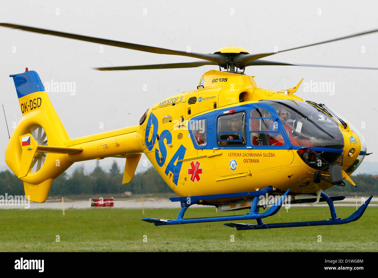 Service tchèque de sauvetage par hélicoptère, République tchèque Eurocopter EC 135 Service tchèque de secours médical Banque D'Images