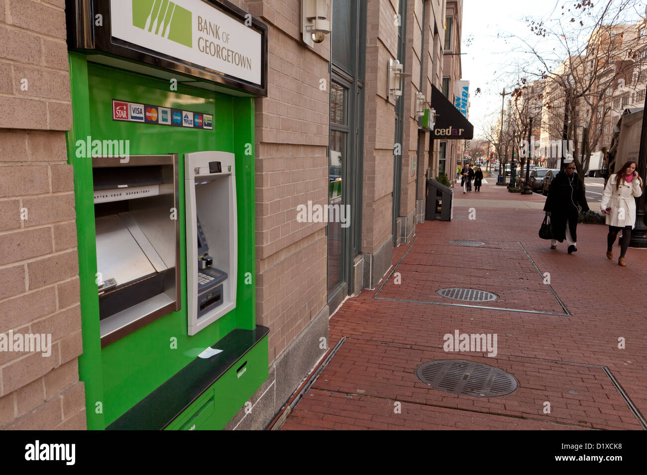 La banque ATM en plein air Banque D'Images