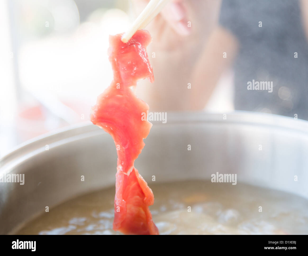 Pot en ébullition de porc shabu sukiyaki style alimentaire japonais Banque D'Images