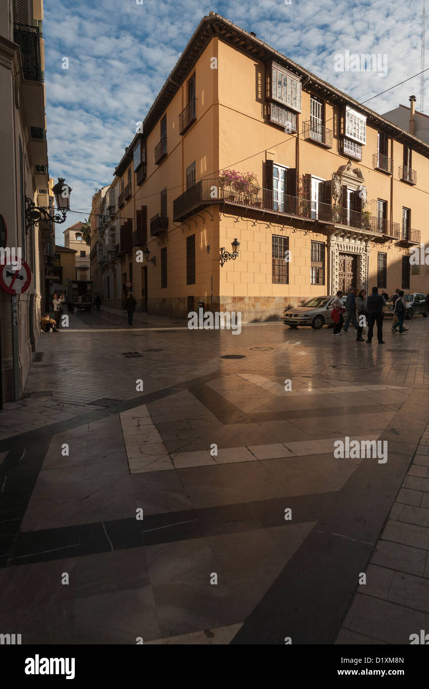 Pavage ouvragée menant à un bâtiment. Malage Espagne Banque D'Images