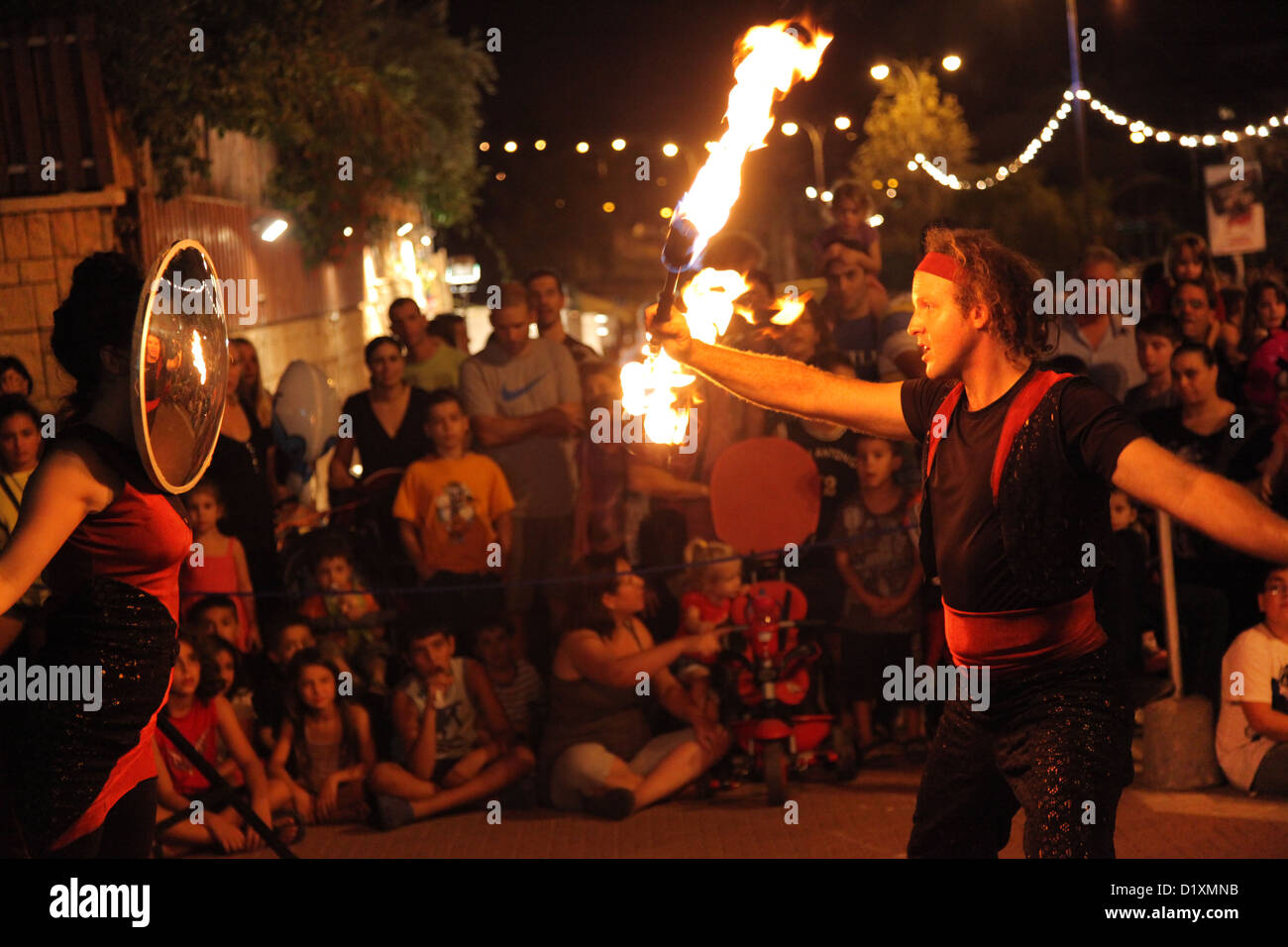 Un incendie performance à un festival. Photographié en Israël, Kfar Yona Banque D'Images