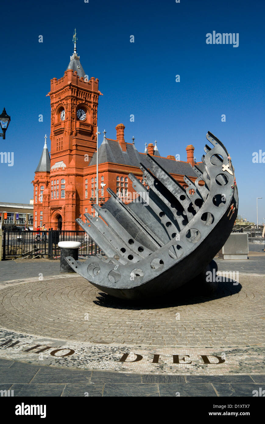 Bâtiment victorien Pierhead du marin marchand et War Memorial, la baie de Cardiff, Cardiff, Pays de Galles du Sud. Banque D'Images