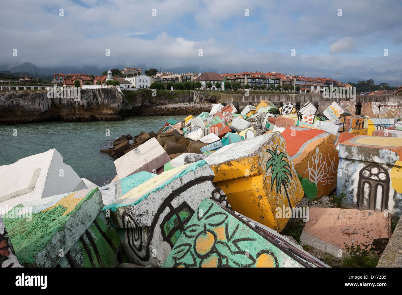 Les Cubes de la mémoire (los Cubos de la Memoria) - Llanes, Asturias, Espagne Banque D'Images