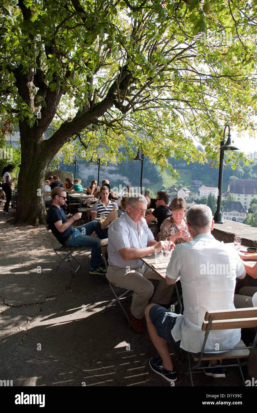 Café et bar terrasse Belvédère ; Fribourg ; Suisse ; Europe ; Banque D'Images