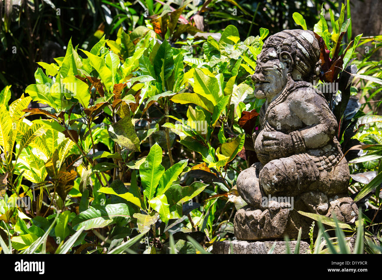 Statue balinaise dans les jardins traditionnels, Hyatt Regency Sanur