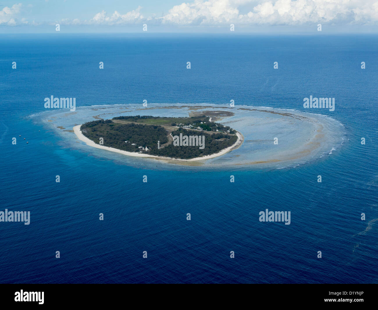 Vue aérienne de Lady Elliot Island l'extrême sud de la barrière de corail de la Grande Barrière de Corail, Queensland, Australie Banque D'Images