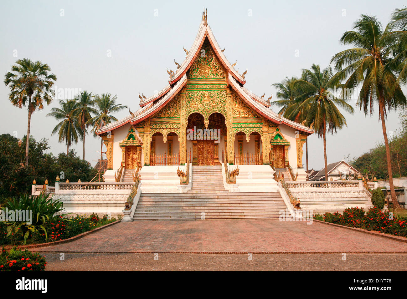 La magnifique Sala Pha Bang au Musée du Palais Royal, Luang Prabang, Laos, du nord au sud-est, en Asie, en Indochine. Banque D'Images