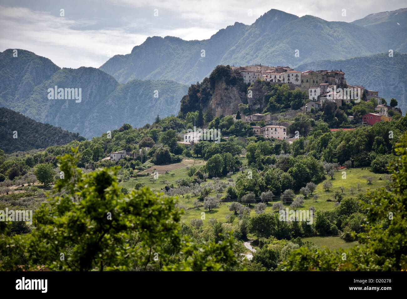 Castel San Vincenzo, Province de Campobasso, Molise, Italie Banque D'Images
